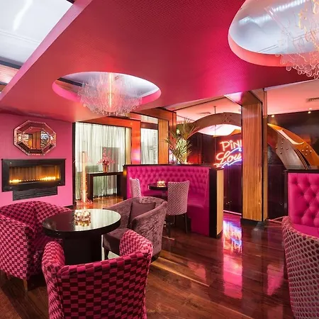 The Ross Otel 4*